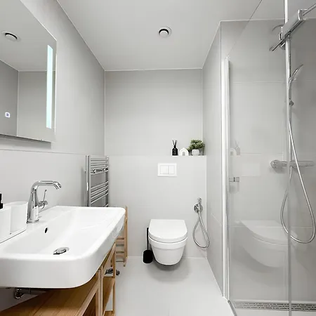 Real Living By Refa Karlin 307 Apartment Prague Exterior photo